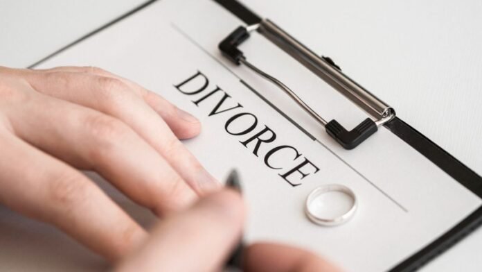 How to File for Divorce in Sandy